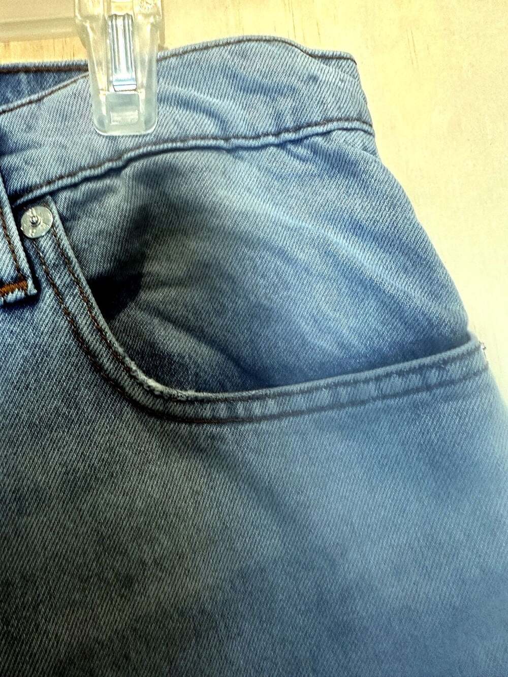 Bandolino Dark Wash Denim Jeans with Raw Fringe‎ Hem